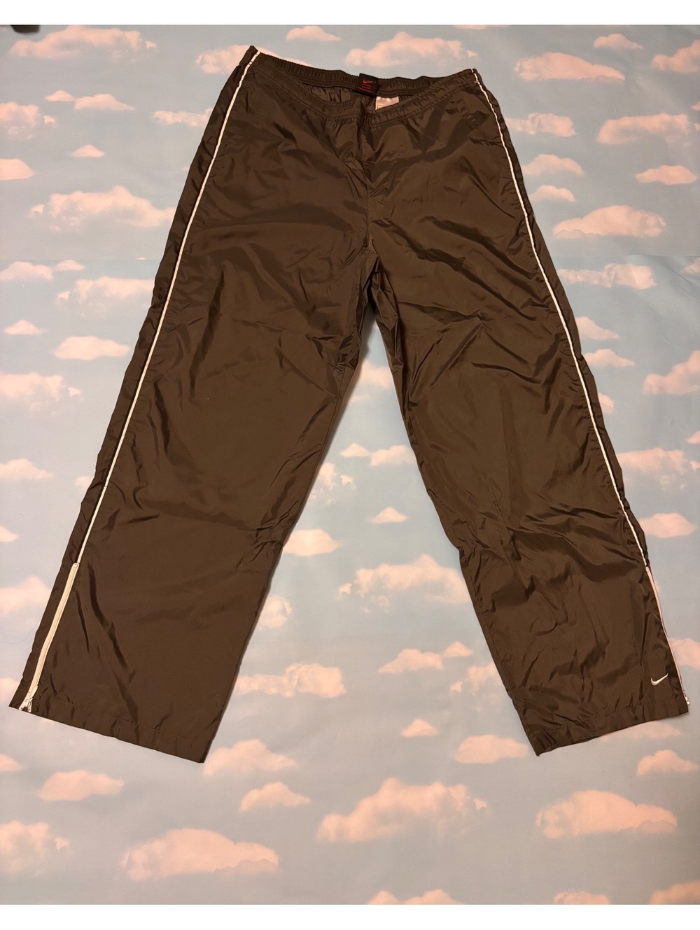 Nike Men's Vintage Olive Green Track Pants size XL